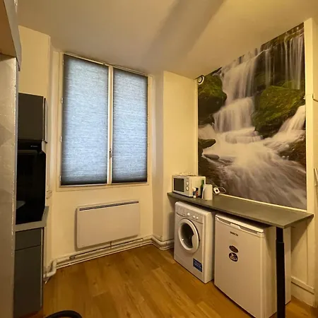 Chouette A Centre Apartment